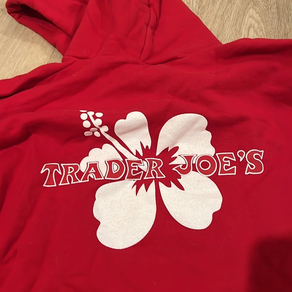 TRADER JOES CROPPED HOODIE - Picture 9 of 9